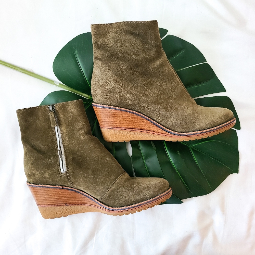 Cole haan wedged booties